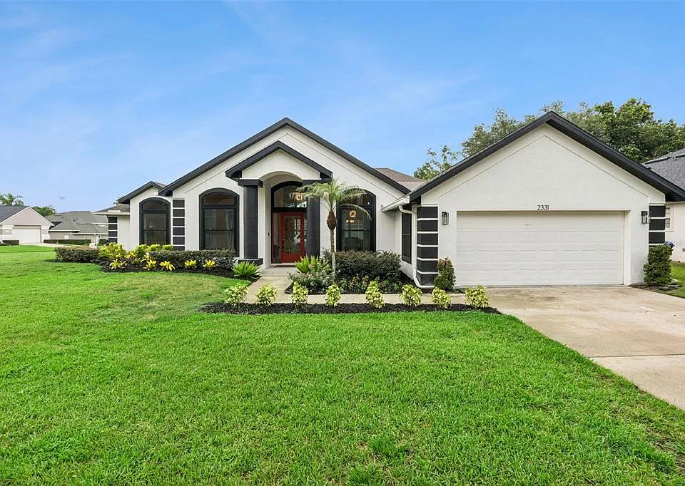 2331 Ridgeside Rd