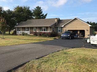 560 Lovelaceville Florence Sta Rd W, Paducah, KY 42001