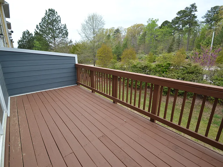 327 Dove Cottage Ln — Photo 43