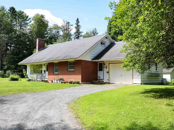 138 Finney Drive, Lyndon, VT 05851