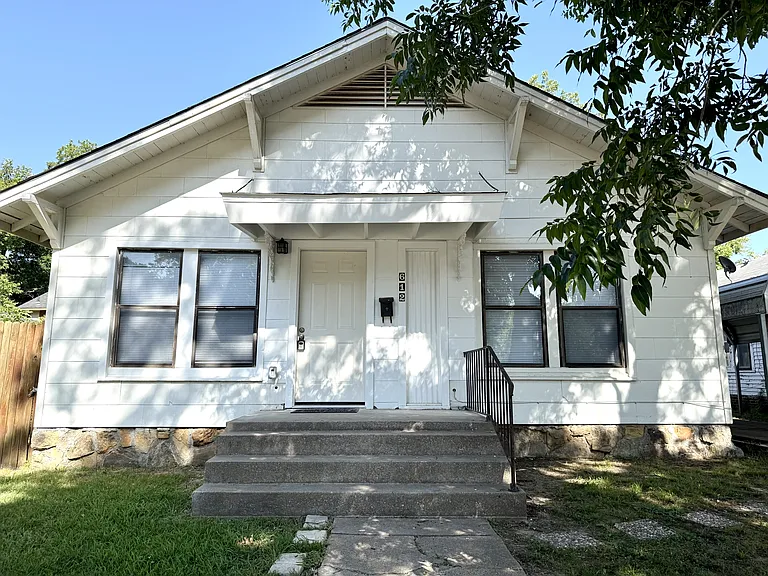 612 A St NW — Photo 24