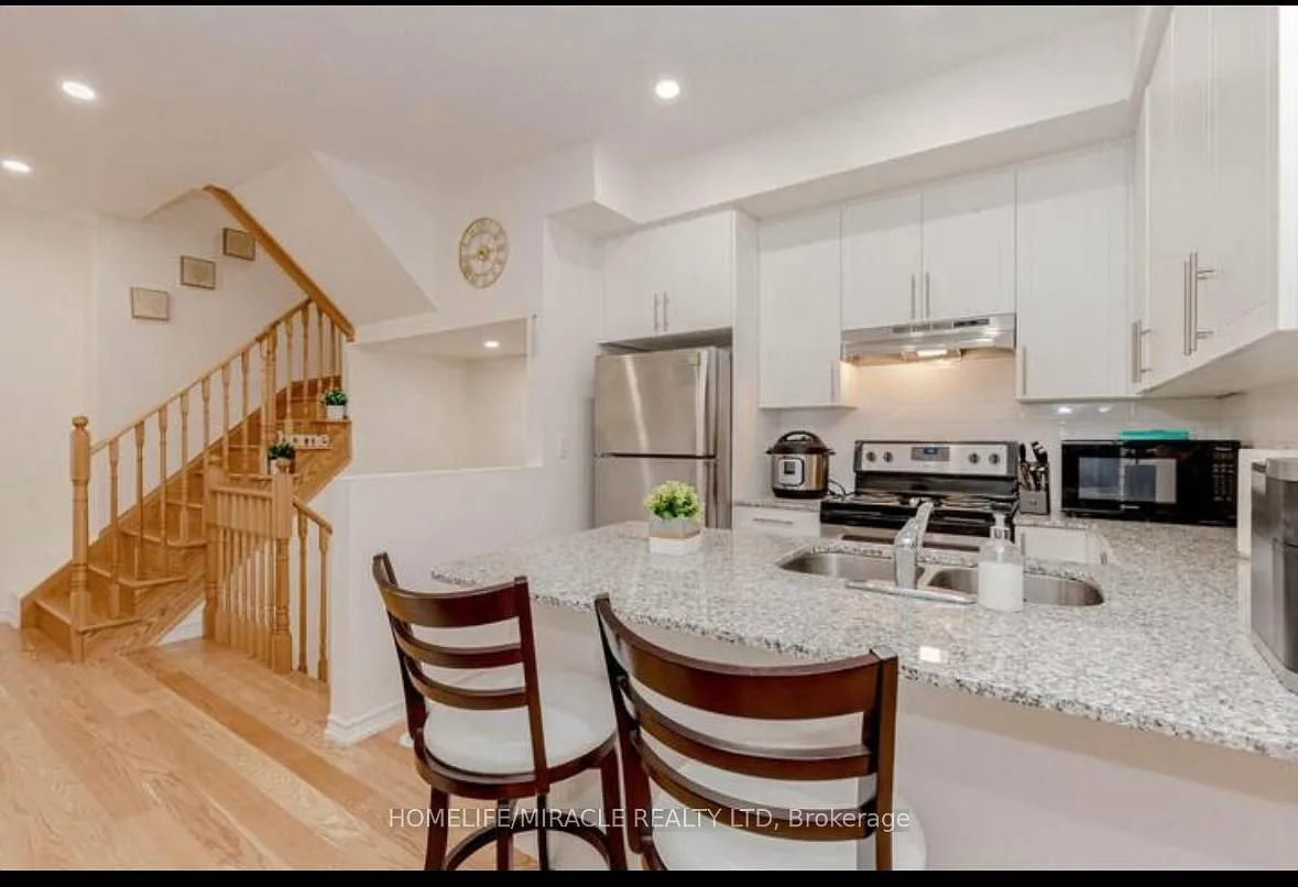 3 bed, $3,500 — Photo 4