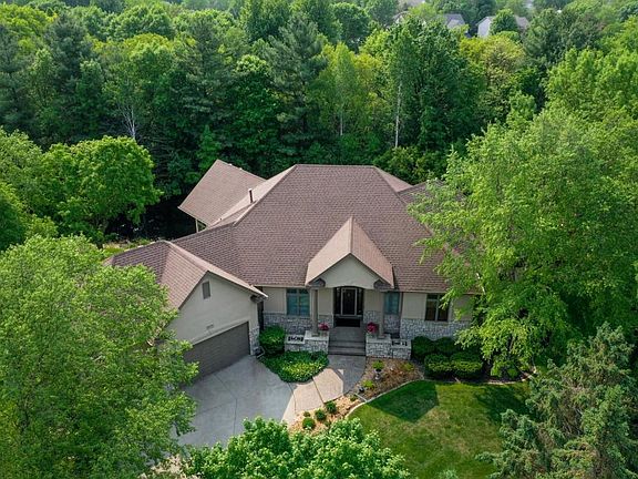 3rd image of 8751 Big Woods Ln