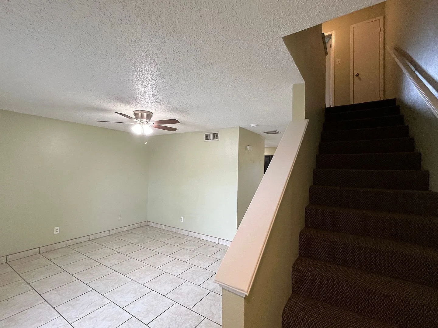Southside Townhome — Photo 3