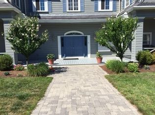 16 Magnolia Ave #84H81P12E, Gloucester, MA 01930