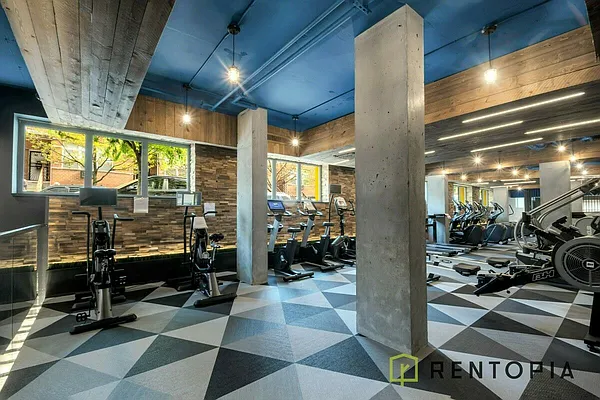 Rented by The KCI Group | media 45