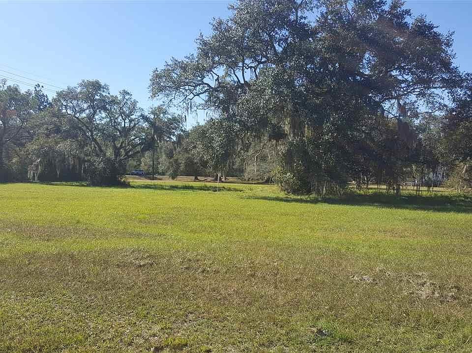 2nd image of 25617 Oak Alley Dr
