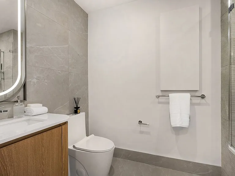 1042 Atlantic Ave #4K — Photo 8
