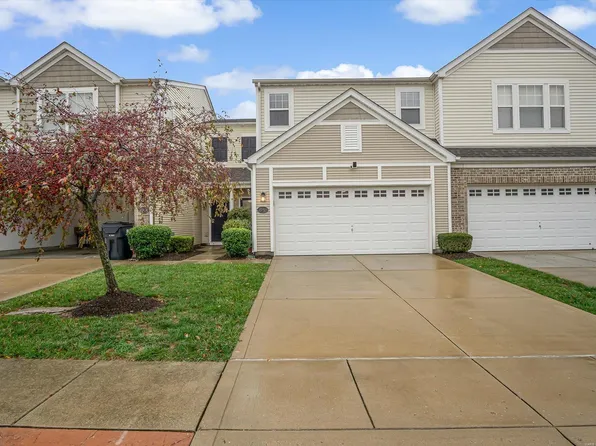 1946 Celebration Park Cir, Belleville, IL 62220