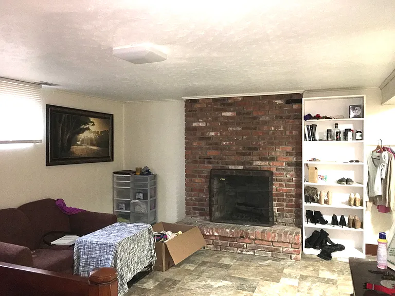 2409 Manchester Rd — Photo 16