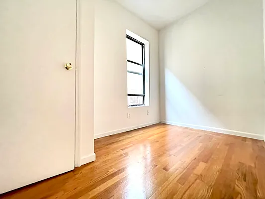 Rented by Corcoran | media 4