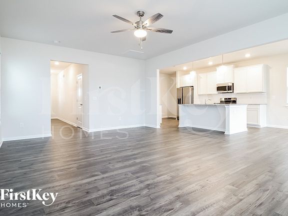 3rd image of 600 Goldburn Way