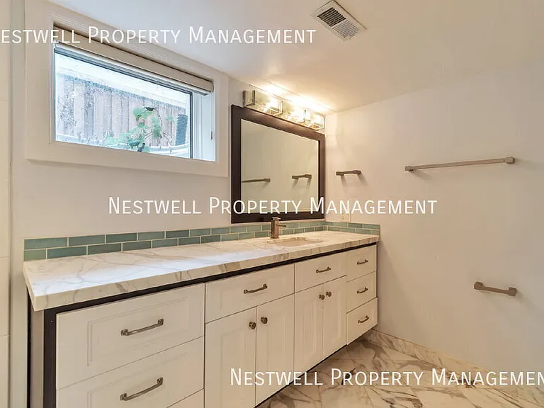 2681 S Chadwick St — Photo 16