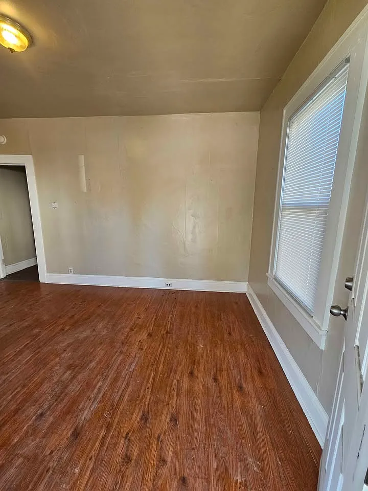 Building Photo - 724 Morrill Ave SE #724