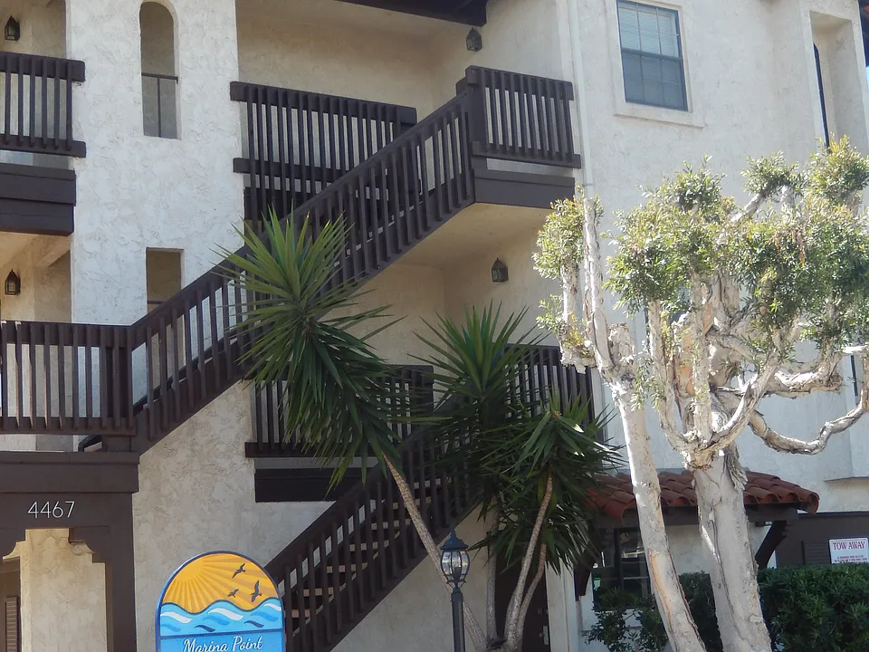 4467 Valeta St #9