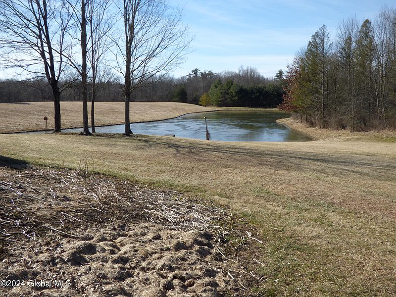 5th image of 1148 Maple Hill Road