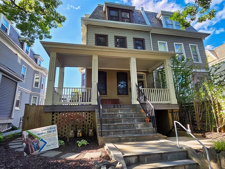 907 Webster St NW #3 — Photo 55