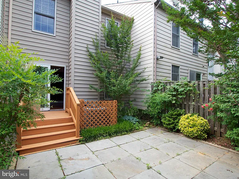 14905 Bradwill Ct — Photo 15