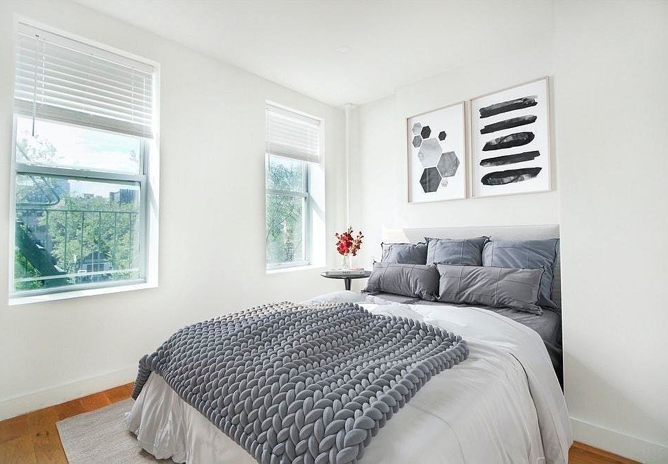 2nd image of 74 Forsyth St #45