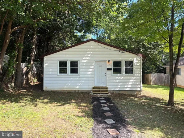 213 Frederick St, Martinsburg, WV 25404