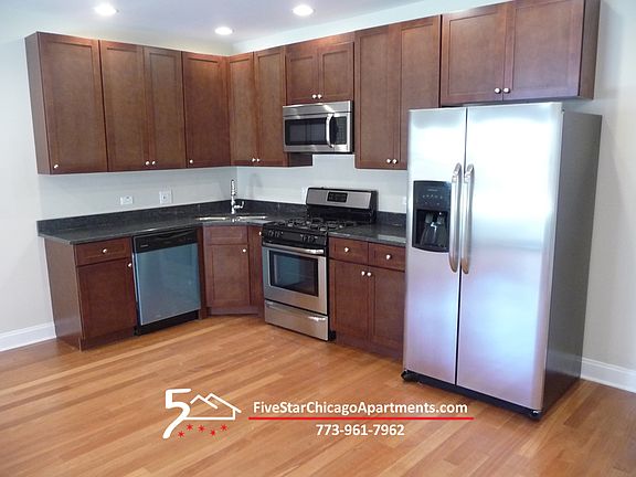 3rd image of 3705 N Kedzie Ave APT 308