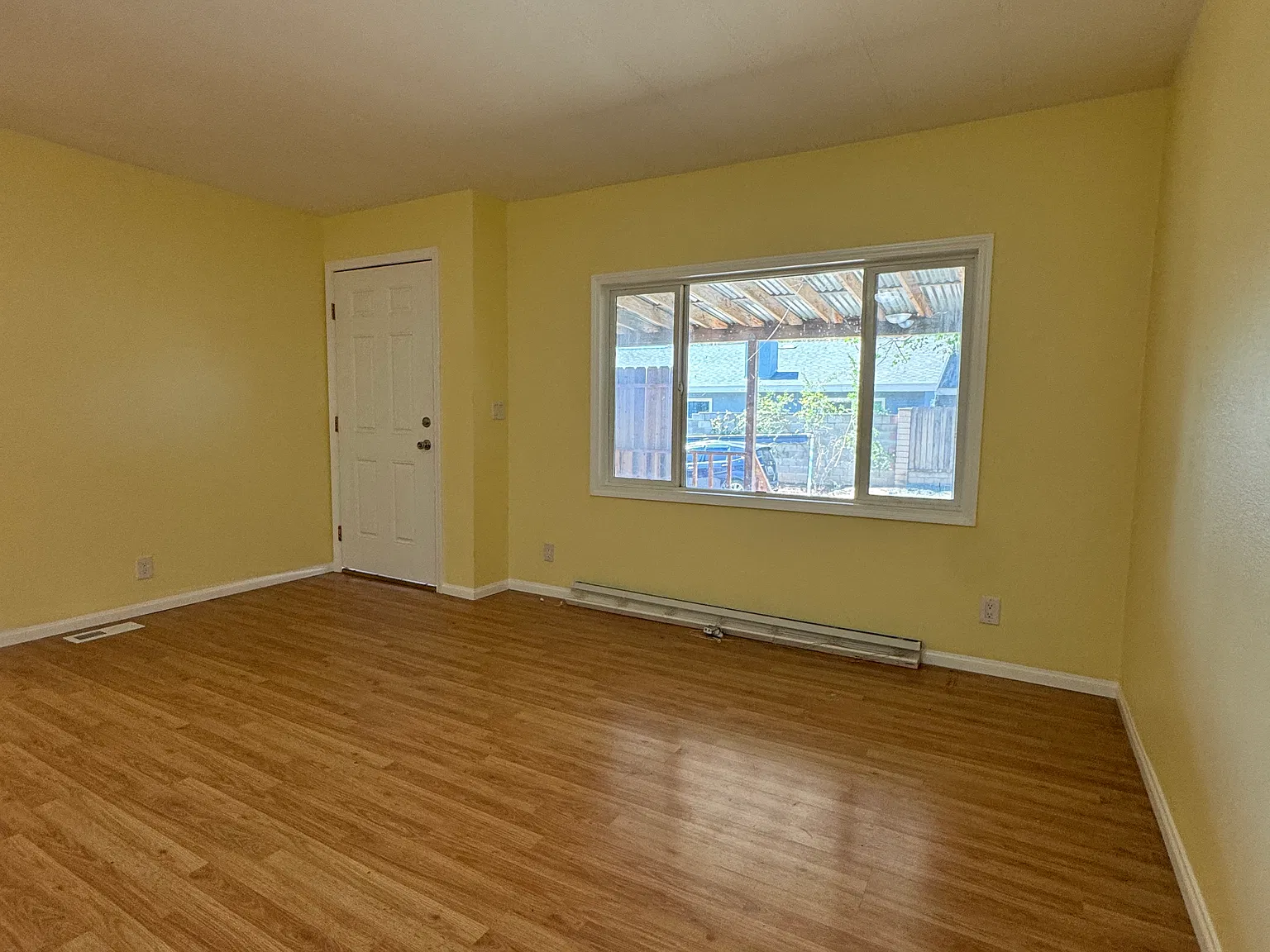 2 bed, 850 sqft, $2,000 — Photo 4