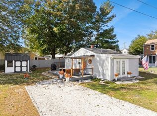37 Sidney Ave, Swansea, MA 02777