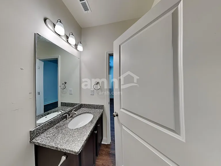 8034 Leonine Ct — Photo 21
