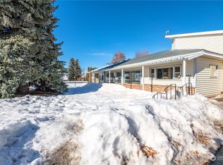 219 W Elm St, Waterville, WA 98858