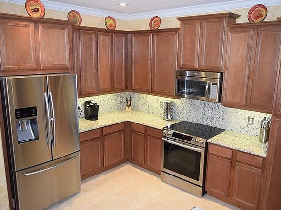 2nd image of 34101 Madiera Ln