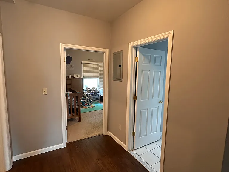 27 Sussex Ave #2 — Photo 13