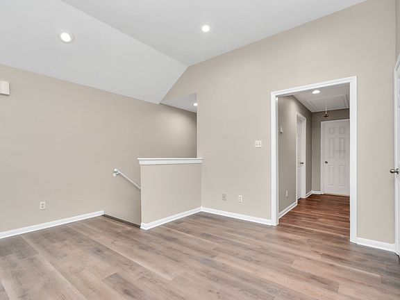 3rd image of 1165 Lovett St
