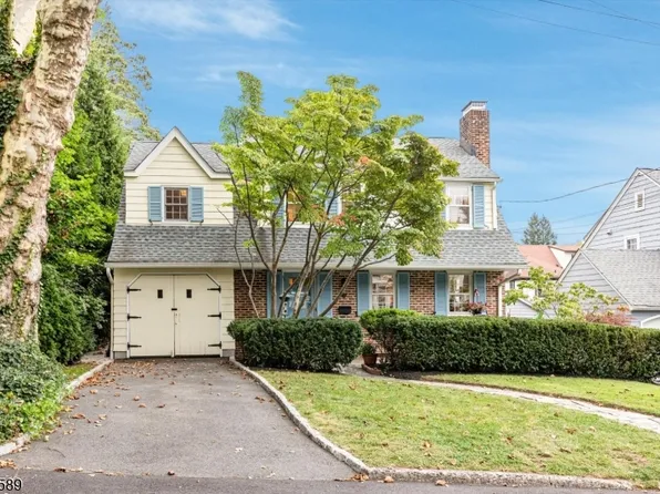 9 Garthwaite Ter, Maplewood Twp., NJ 07040