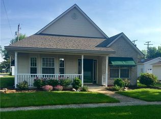 324 W Oak St, Payne, OH 45880