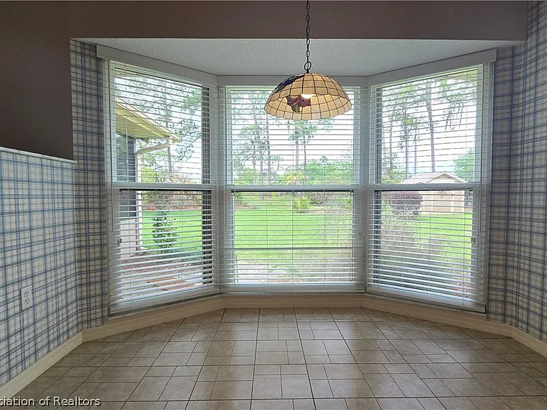 4402 Duffer Loop — Photo 8