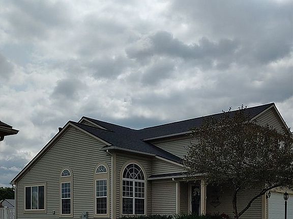 2nd image of 5233 Sandalwood Cir