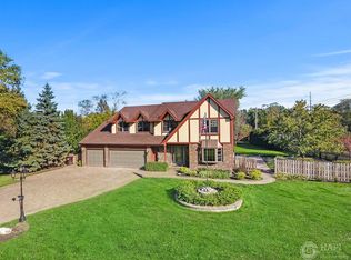 23466 W Eagles Nest Rd, Antioch, IL 60002