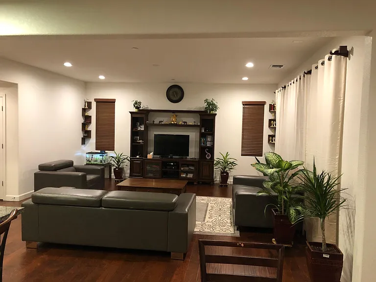 120 W Hayward Ln — Photo 6