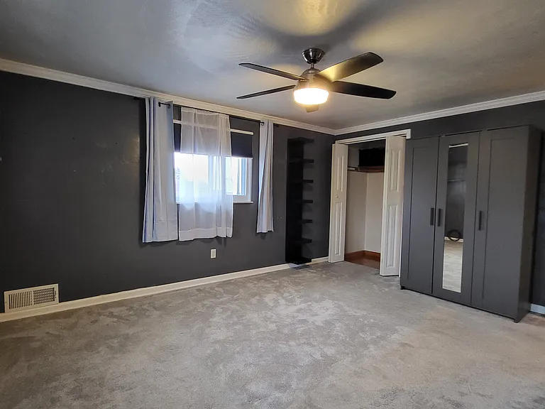 2128 Carolina Ave — Photo 10