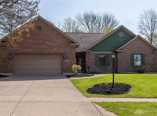 8802 Carly Ct, Springboro, OH 45066