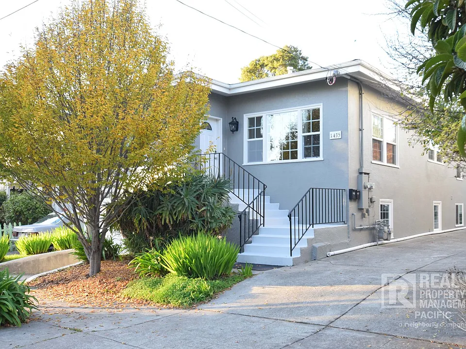 1435 Parker Street