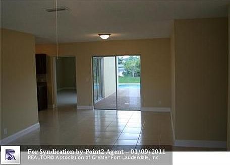 3rd image of 713 SW 73rd Ave