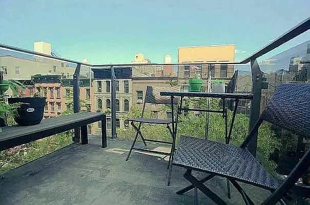 Rented by Metropolitan Property Group | media 16