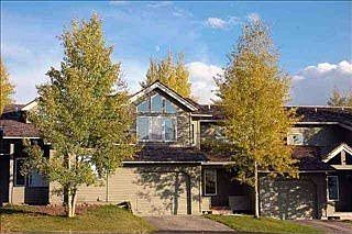1st image of 3 Saint Andrews Cir