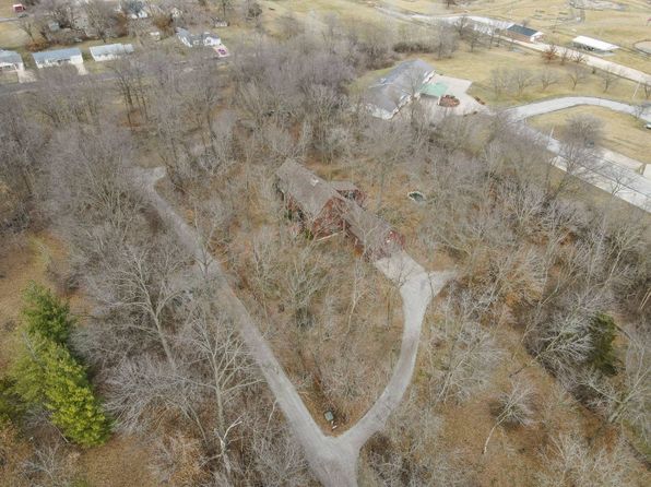 1020 Woodlawn St, Mexico, MO 65265