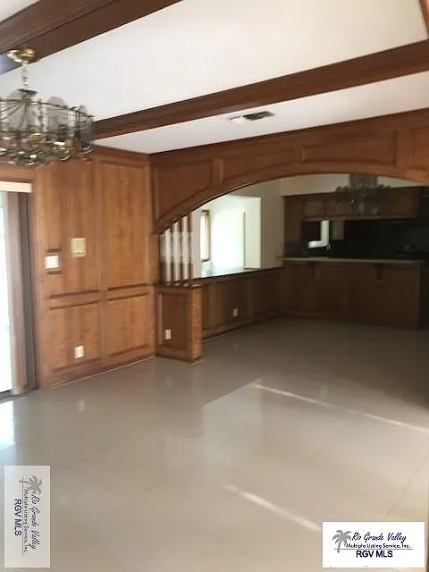 4 bed, 3.0 bath, 2904 sqft, $2,500 — Photo 4
