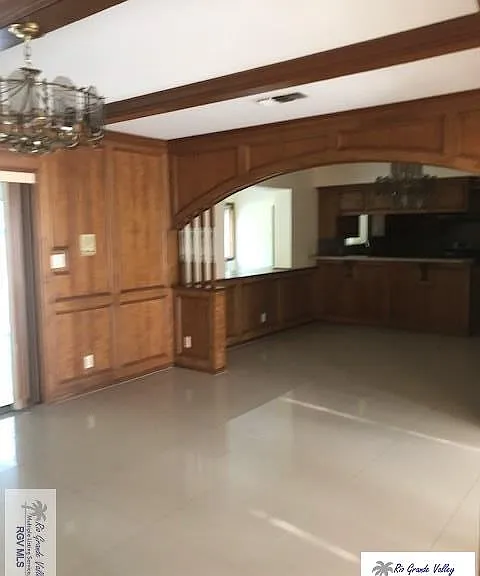 1412 Tesoro Ave — Photo 4