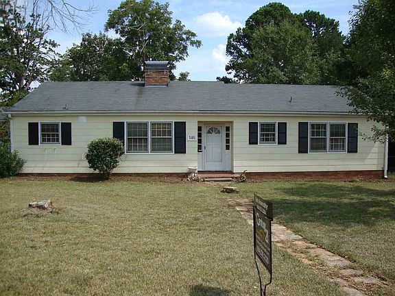 2nd image of 585 Lucerne Dr