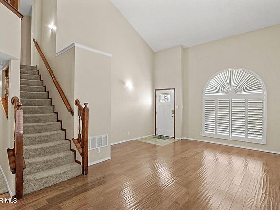 5th image of 1105 Coyote Ln