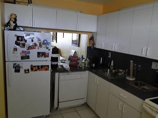 3rd image of 2903 N Miami Beach Blvd